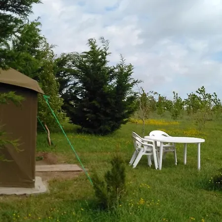 Tente de luxe La Tente Du Commandant Français 1954 Pour Nuit Insolite Arrest