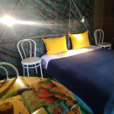 豪华帐篷 La Tente Du Commandant Francais 1954 Pour Nuit Insolite Arrest